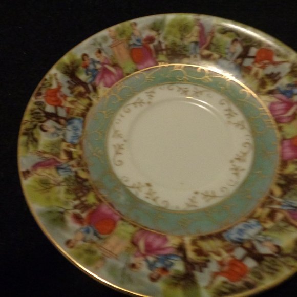 GILTY PLEASURE ROYAL CROWN JAPAN GILT ROMANCE CUP & SAUCER - Picture 5 of 8